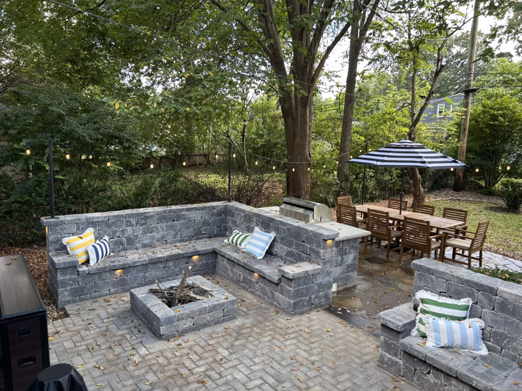 retaining-walls-outdoor-living-space-landscaping